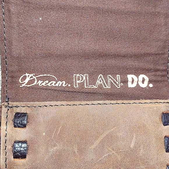 STS Ranch Distressed Leather Fringe Phone Crossbody bag - Picture 7 of 10